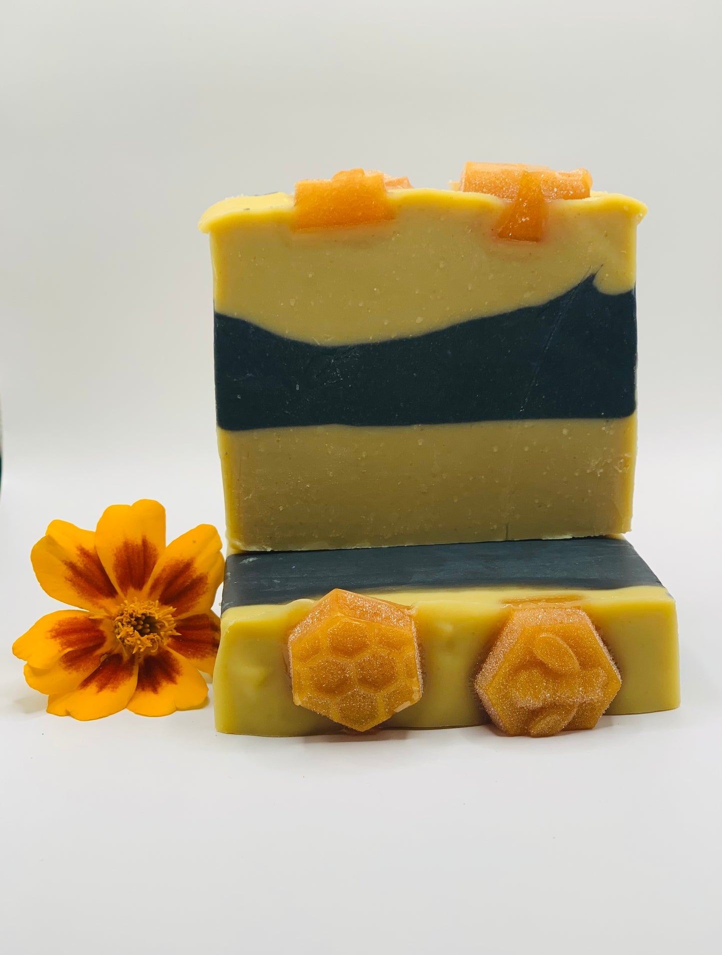 SWEET HONEY BEE, Natural Body Soap, Unisex