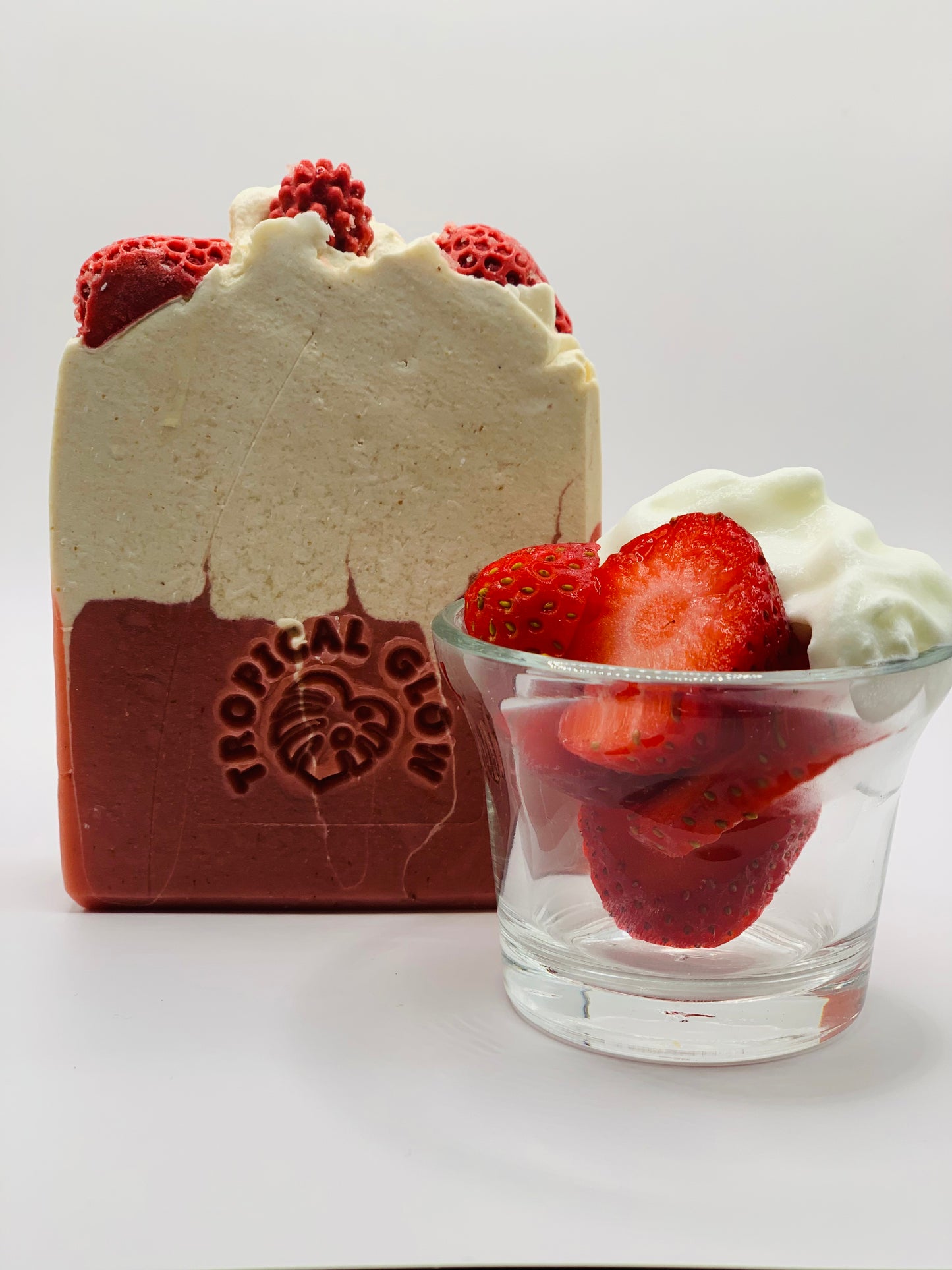 CREAMY STRAWBERRY BLISS, Natural Body Soap for Women