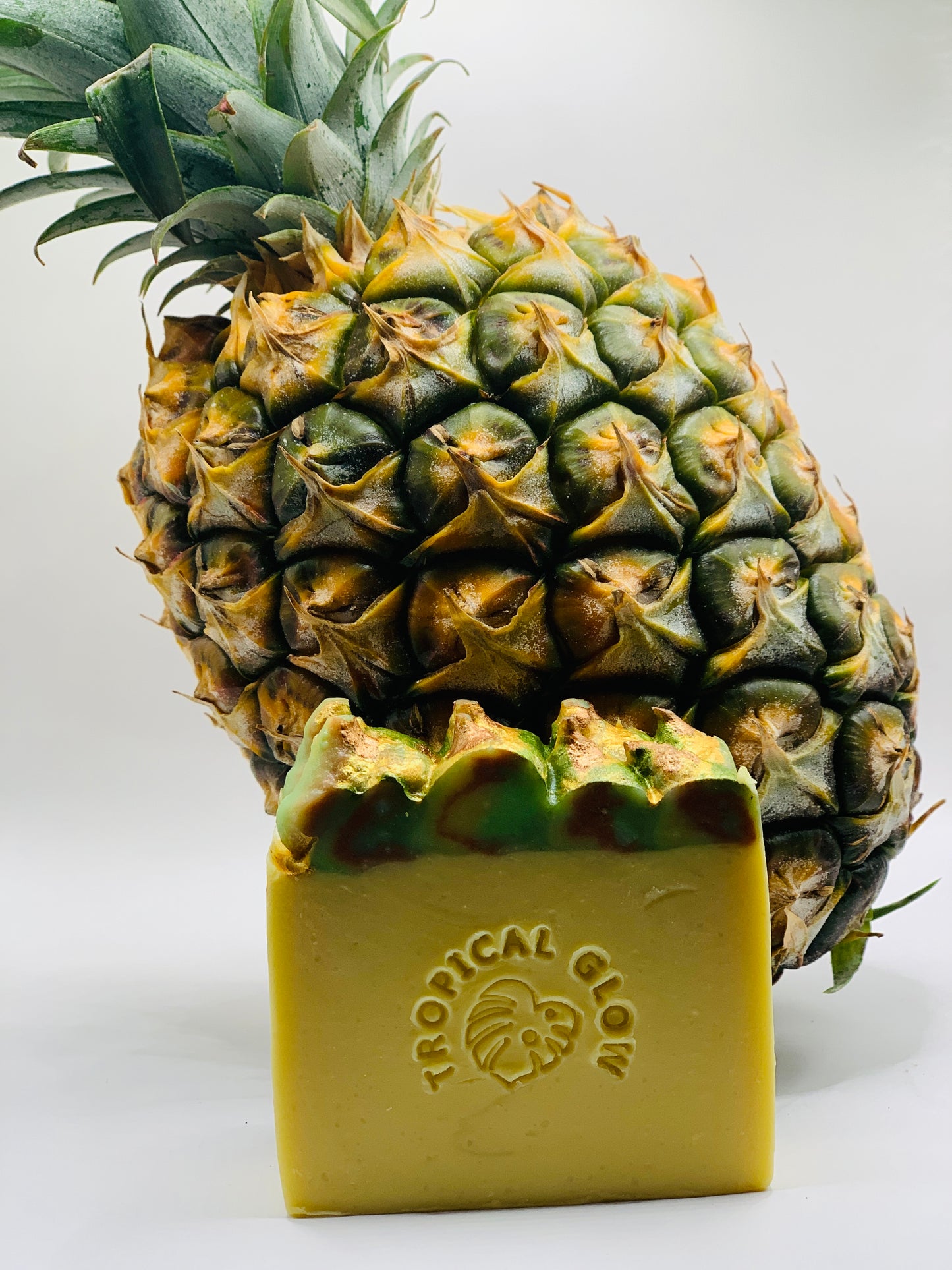 GOLDEN PINEAPPLE PARADISE, Natural Artisan Soap Bar for Women