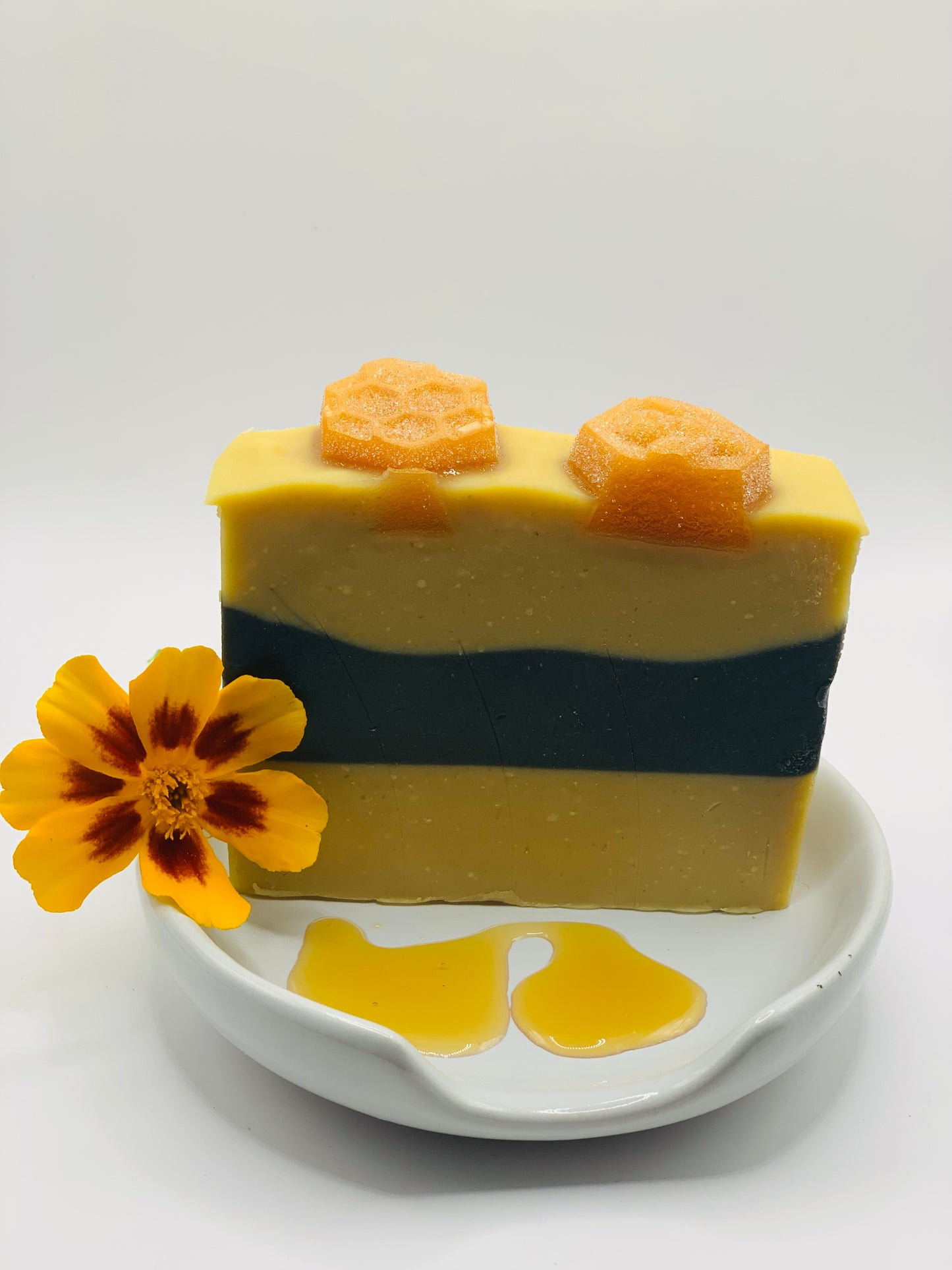 SWEET HONEY BEE, Natural Body Soap, Unisex